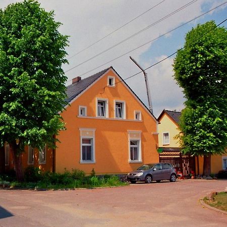 Fuenf Linden Hotel Straupitz Kültér fotó