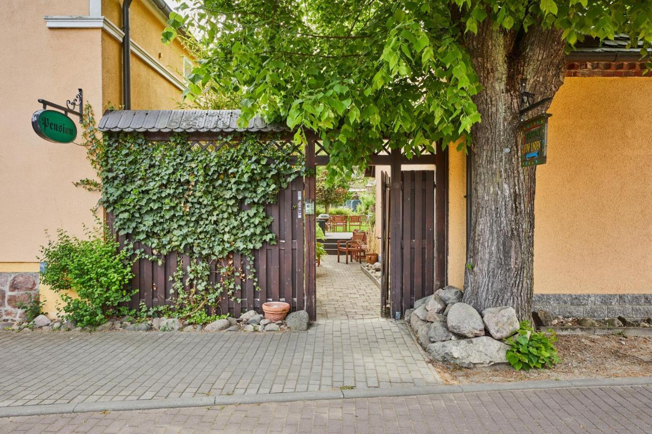 Fuenf Linden Hotel Straupitz Kültér fotó