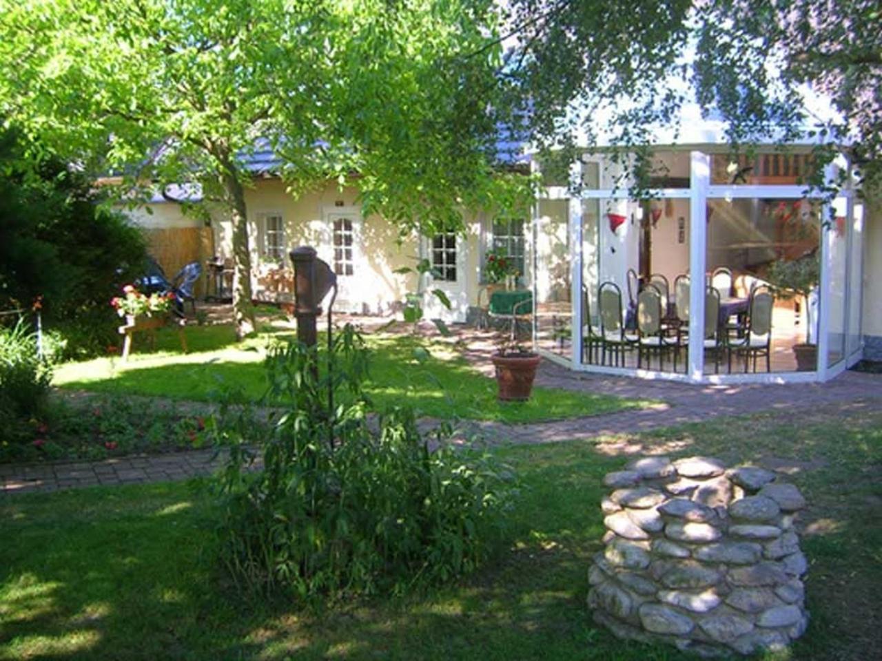 Fuenf Linden Hotel Straupitz Kültér fotó